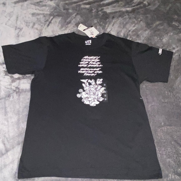 NWT Disney Parks Joshua Vides Monochrome Short Sleeve Mickey T-Shirt Medium - Picture 1 of 7